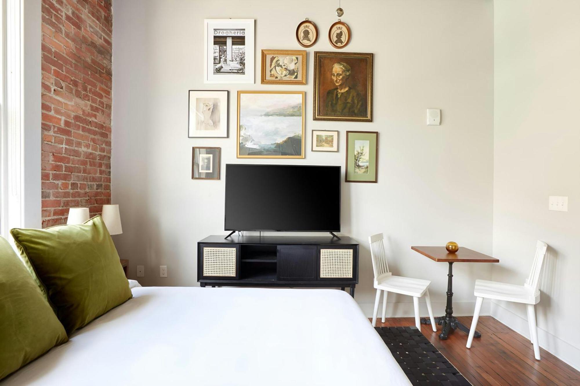 Sonder By Marriott Bonvoy The Drayton Apartments Historic District Savannah Bagian luar foto
